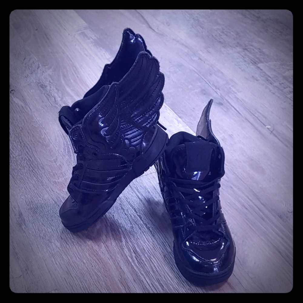 RARE Jeremy Scott Adidas Wings